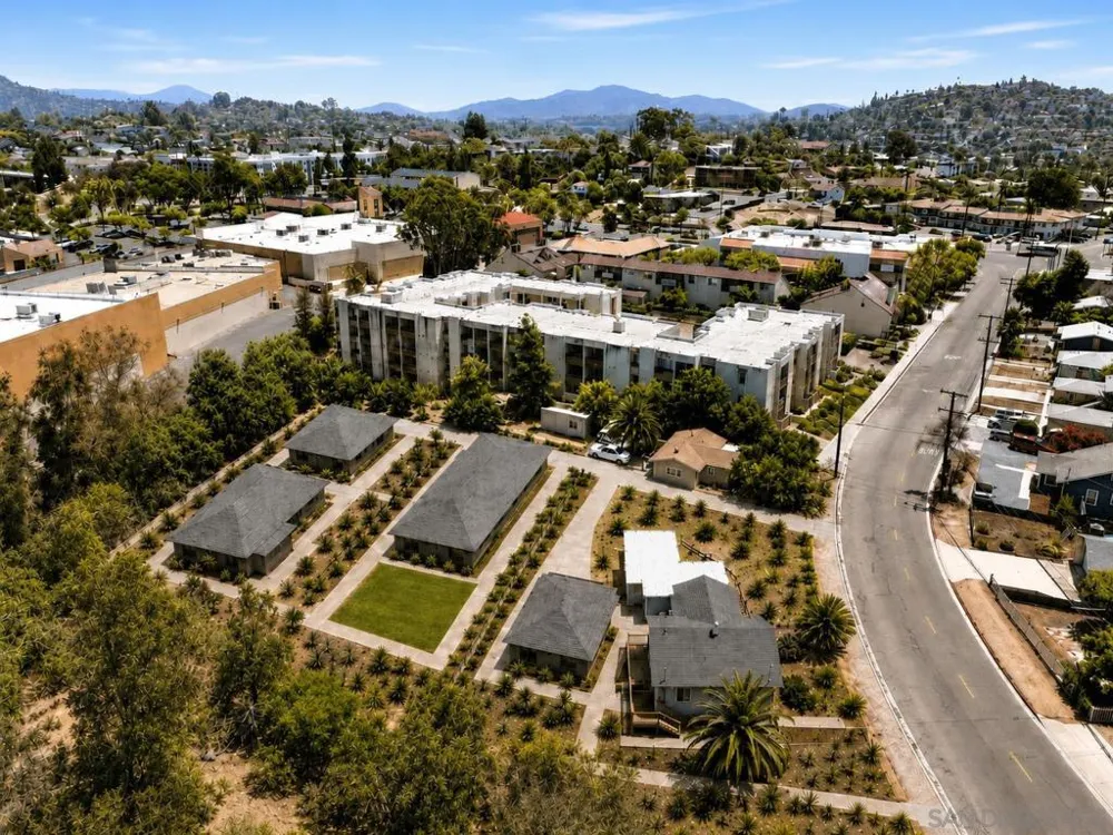 5065 Guava Ave La Mesa, CA 91942