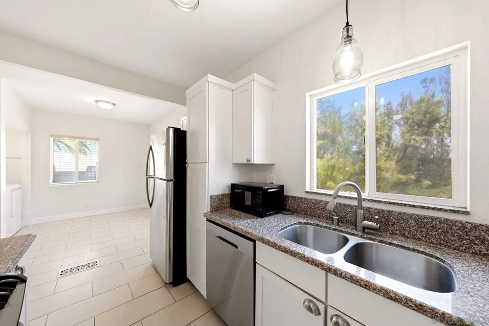 5065 Guava Ave La Mesa, CA 91942
