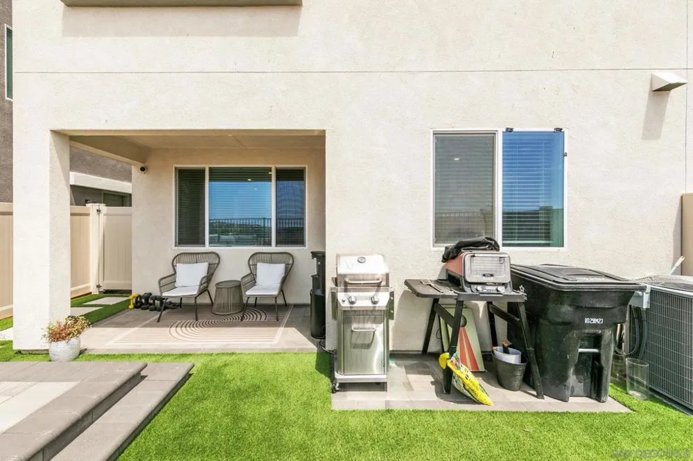 2158 Tributary Drive #1 Chula Vista, CA 91913
