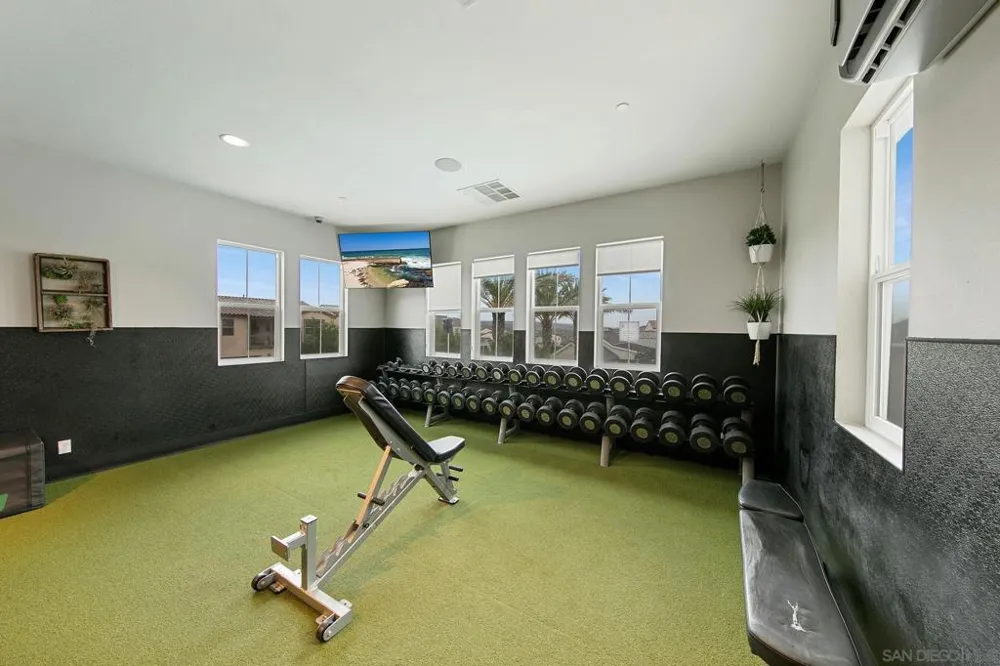 2158 Tributary Drive #1 Chula Vista, CA 91913