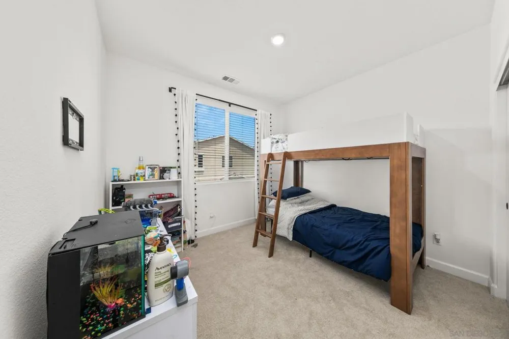 2158 Tributary Drive #1 Chula Vista, CA 91913