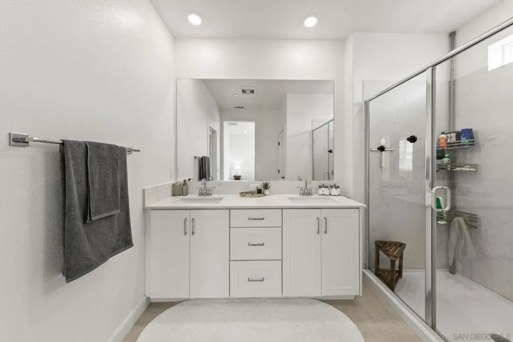 2158 Tributary Drive #1 Chula Vista, CA 91913