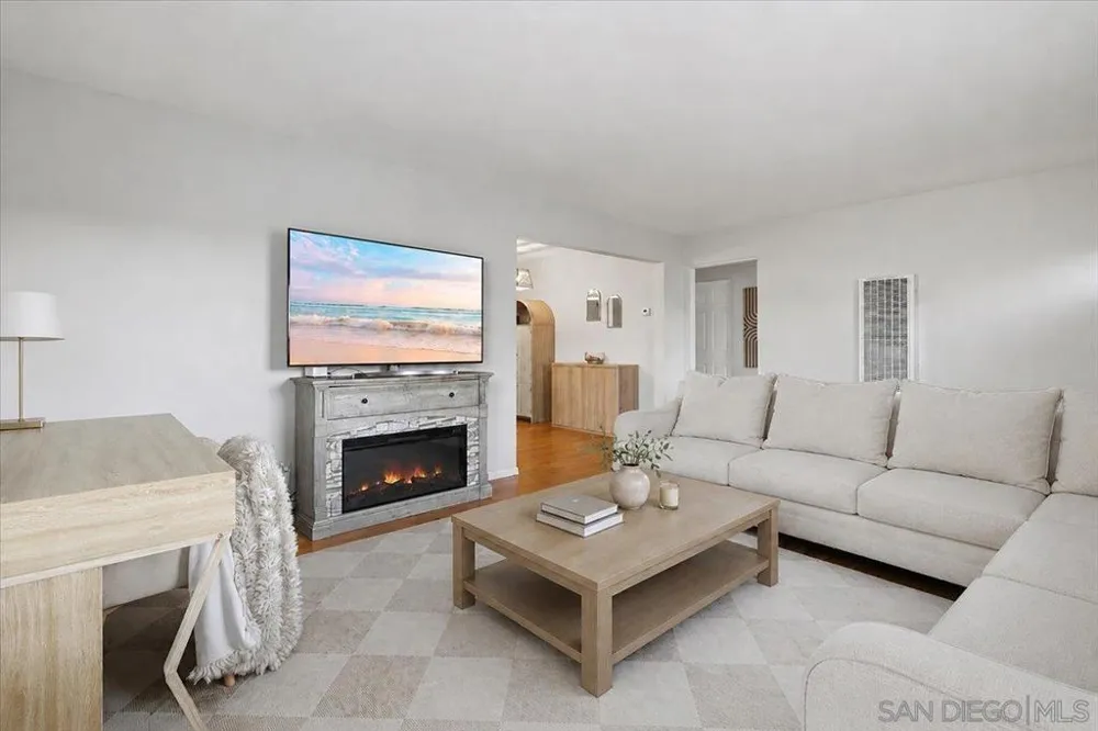 651 Thorn Street Imperial Beach, CA 91932
