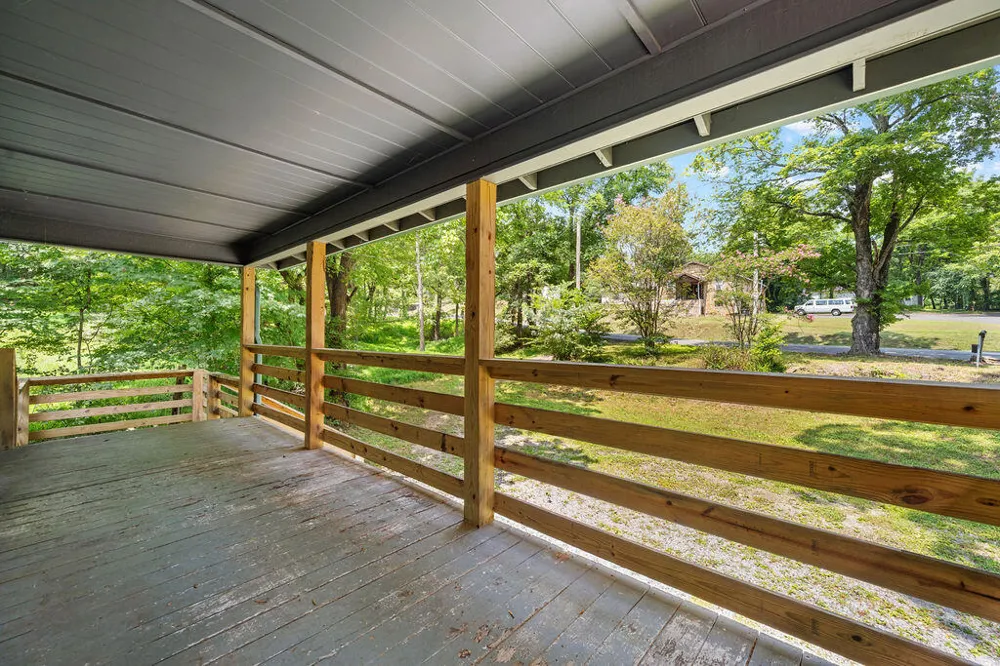 615 Chattanooga Street LaFayette, GA 30728