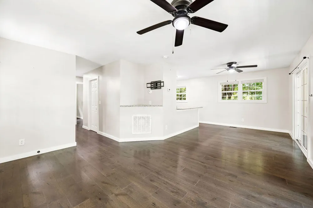 615 Chattanooga Street LaFayette, GA 30728