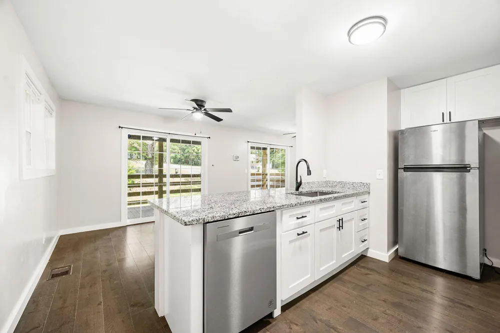 615 Chattanooga Street LaFayette, GA 30728