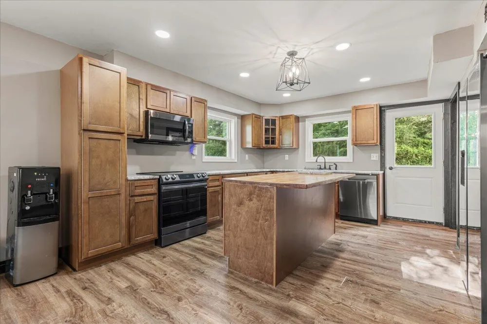 103 County Road 636 Etowah, TN 37331