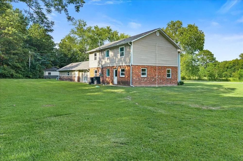 103 County Road 636 Etowah, TN 37331