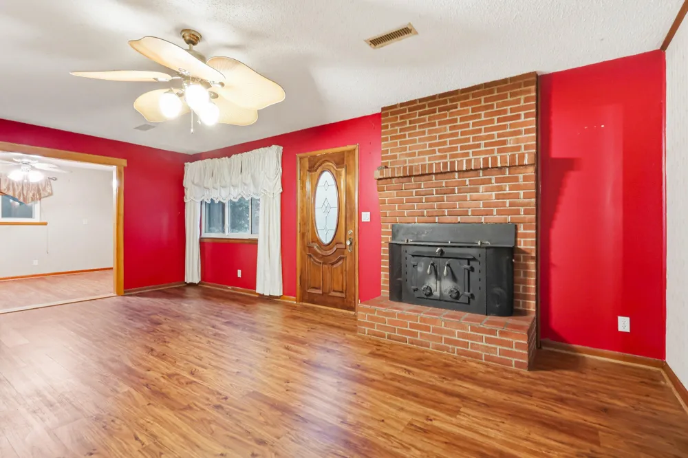 6514 White Oak Valley Circle McDonald, TN 37353