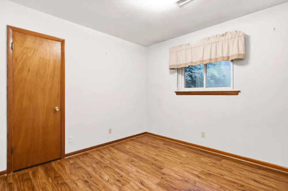 6514 White Oak Valley Circle McDonald, TN 37353