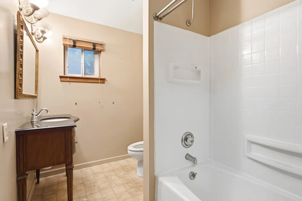 6514 White Oak Valley Circle McDonald, TN 37353