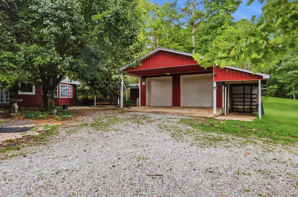 6514 White Oak Valley Circle McDonald, TN 37353