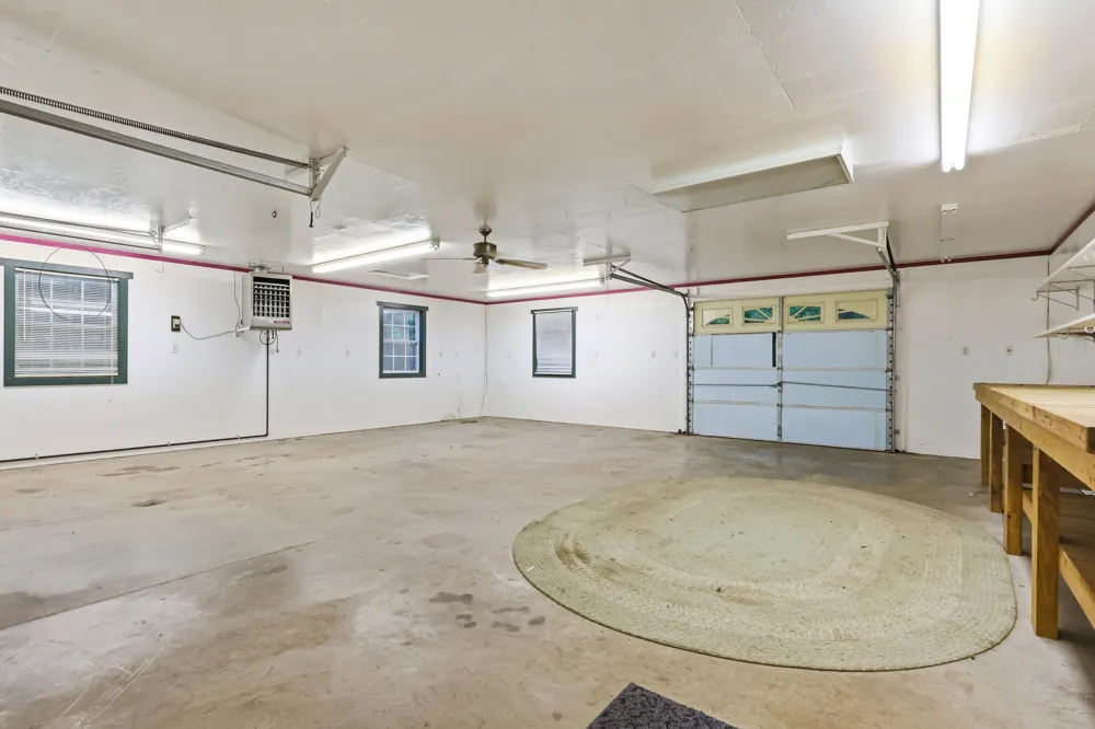6514 White Oak Valley Circle McDonald, TN 37353