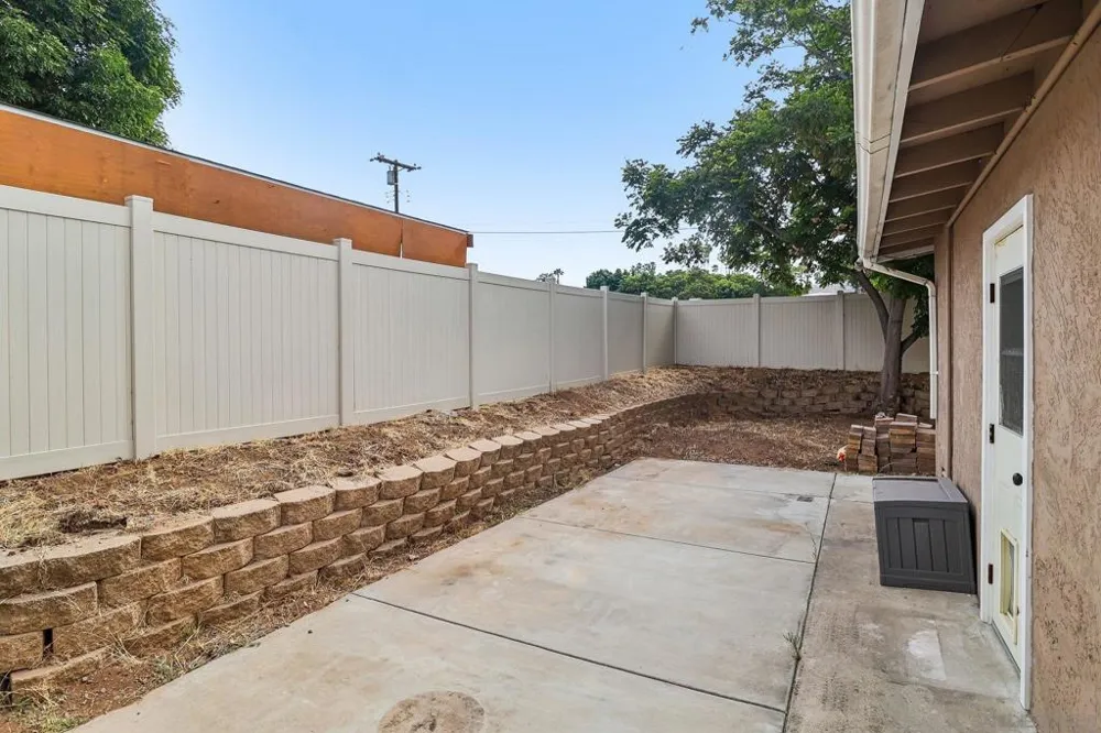 13416 Ripple Lakeside, CA 92040