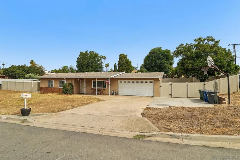 13416 Ripple Lakeside, CA 92040