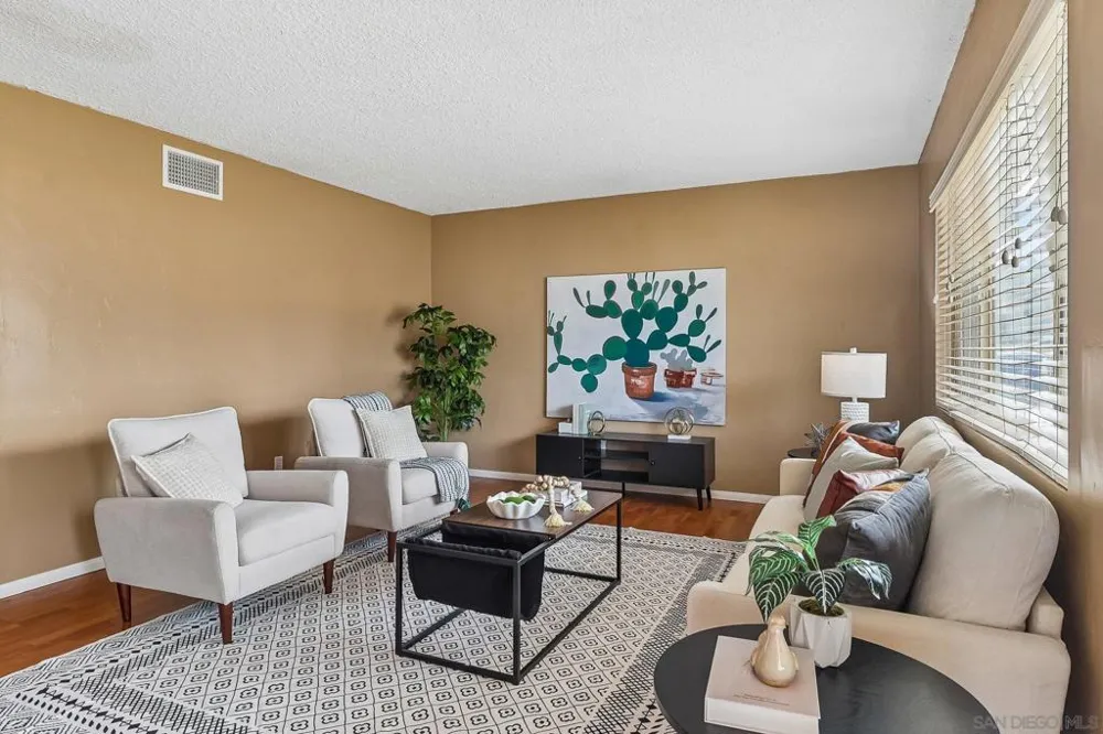 13416 Ripple Lakeside, CA 92040