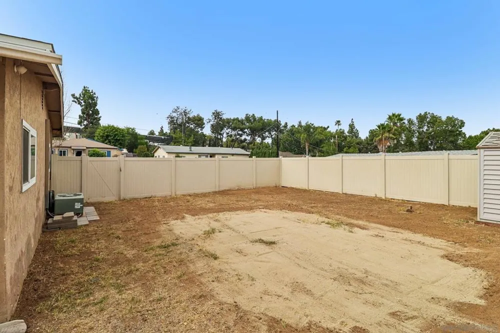 13416 Ripple Lakeside, CA 92040