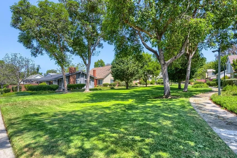 10756 Cariuto Court San Diego, CA 92124