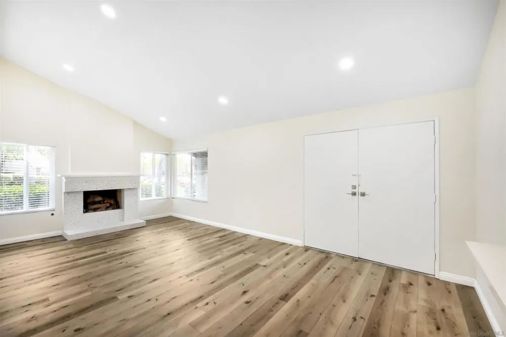 10756 Cariuto Court San Diego, CA 92124