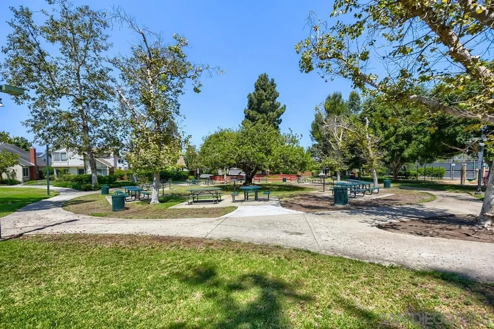 10756 Cariuto Court San Diego, CA 92124