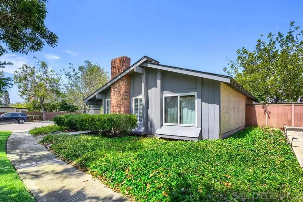 10756 Cariuto Court San Diego, CA 92124