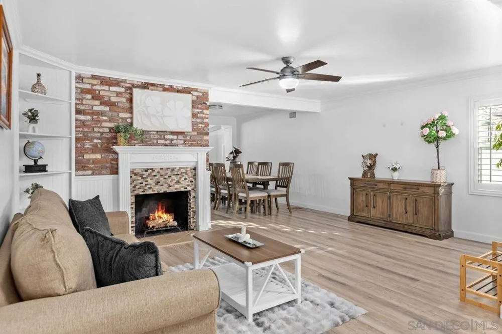 6245 Broadmoor Dr. La Mesa, CA 91942