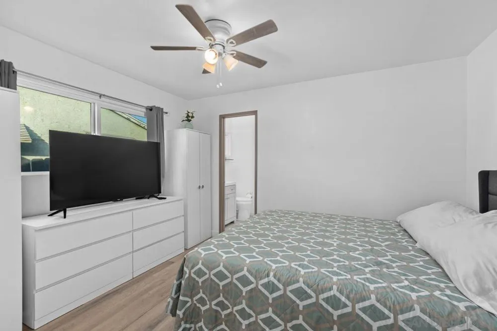 6245 Broadmoor Dr. La Mesa, CA 91942
