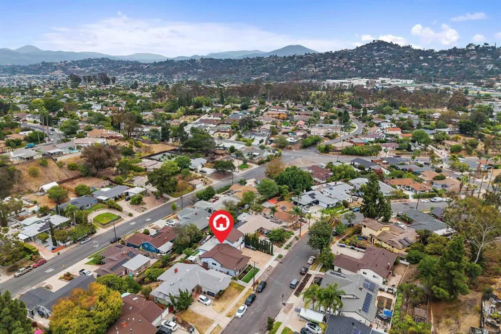 6245 Broadmoor Dr. La Mesa, CA 91942