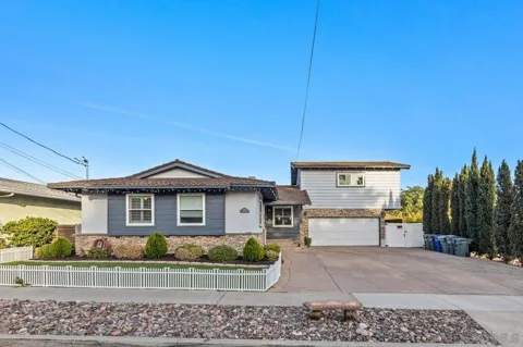 6245 Broadmoor Dr.