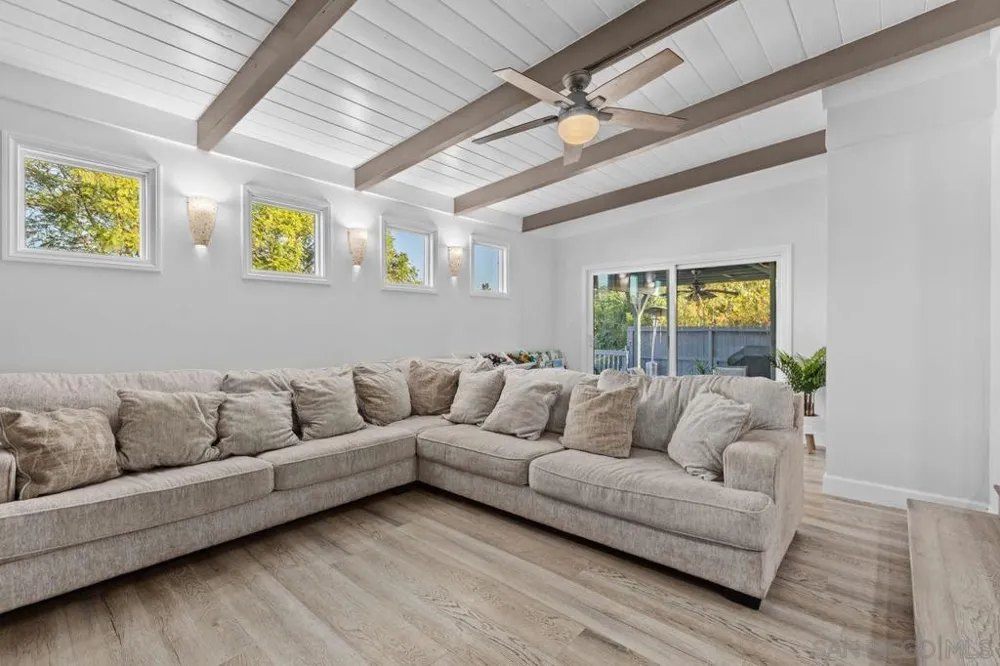 6245 Broadmoor Dr. La Mesa, CA 91942