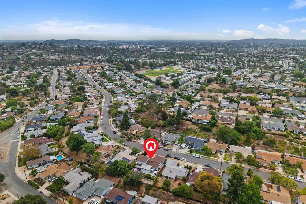6245 Broadmoor Dr. La Mesa, CA 91942