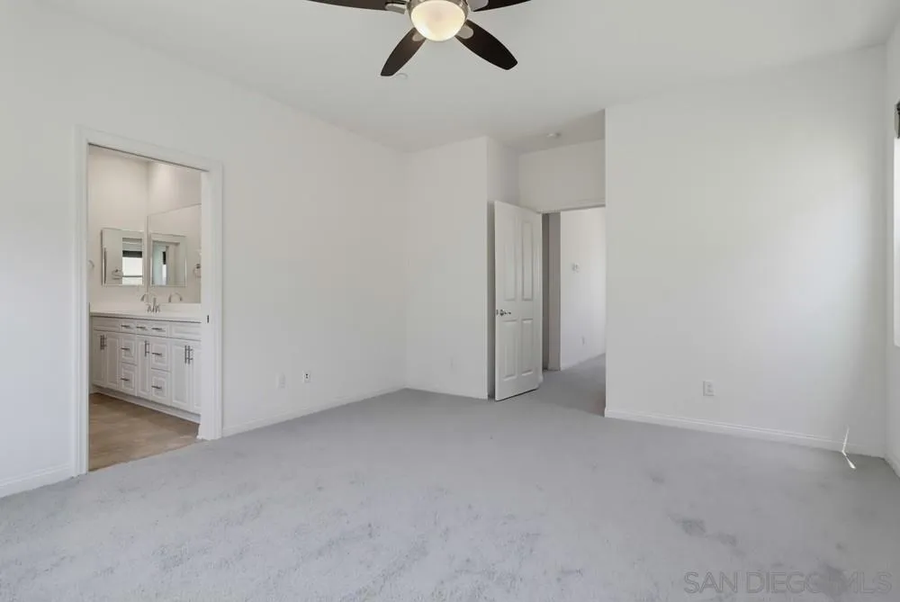 1041 SEA GLASS WAY Chula Vista, CA 92154