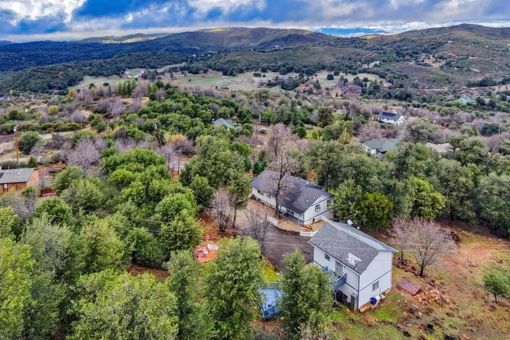 17009 Iron Springs Rd Julian, CA 92036