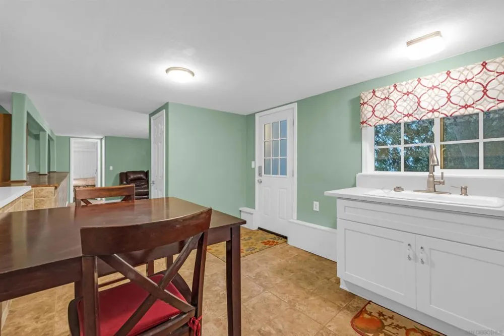 17009 Iron Springs Rd Julian, CA 92036