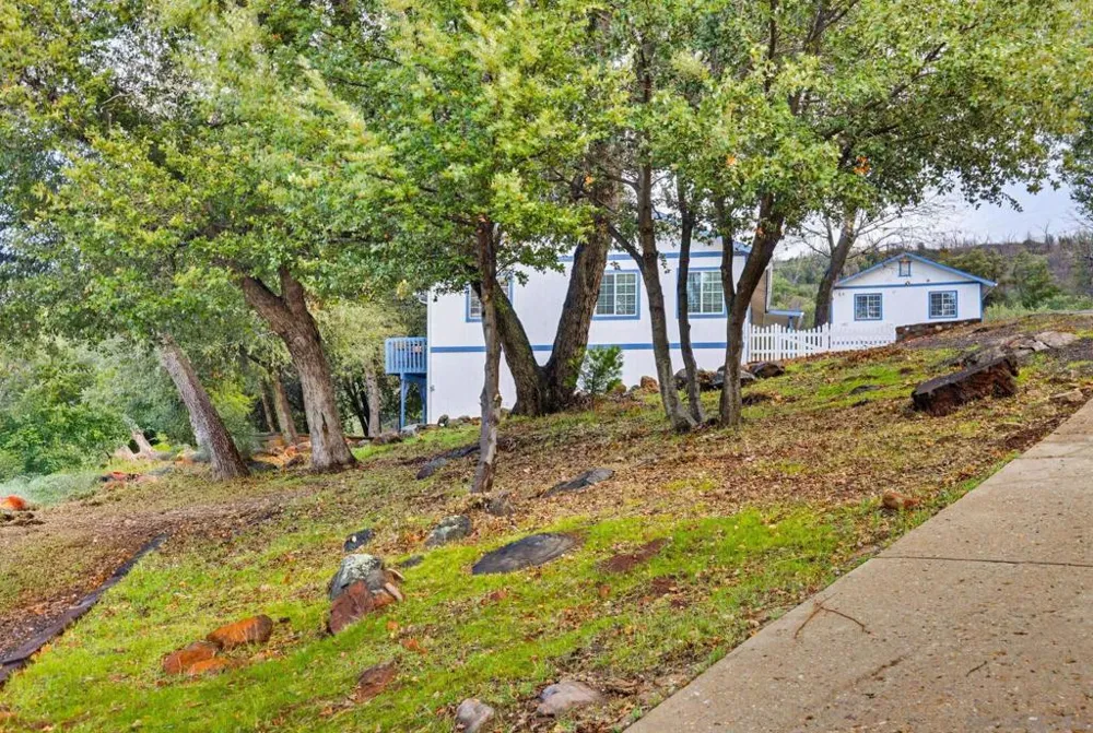 17009 Iron Springs Rd Julian, CA 92036