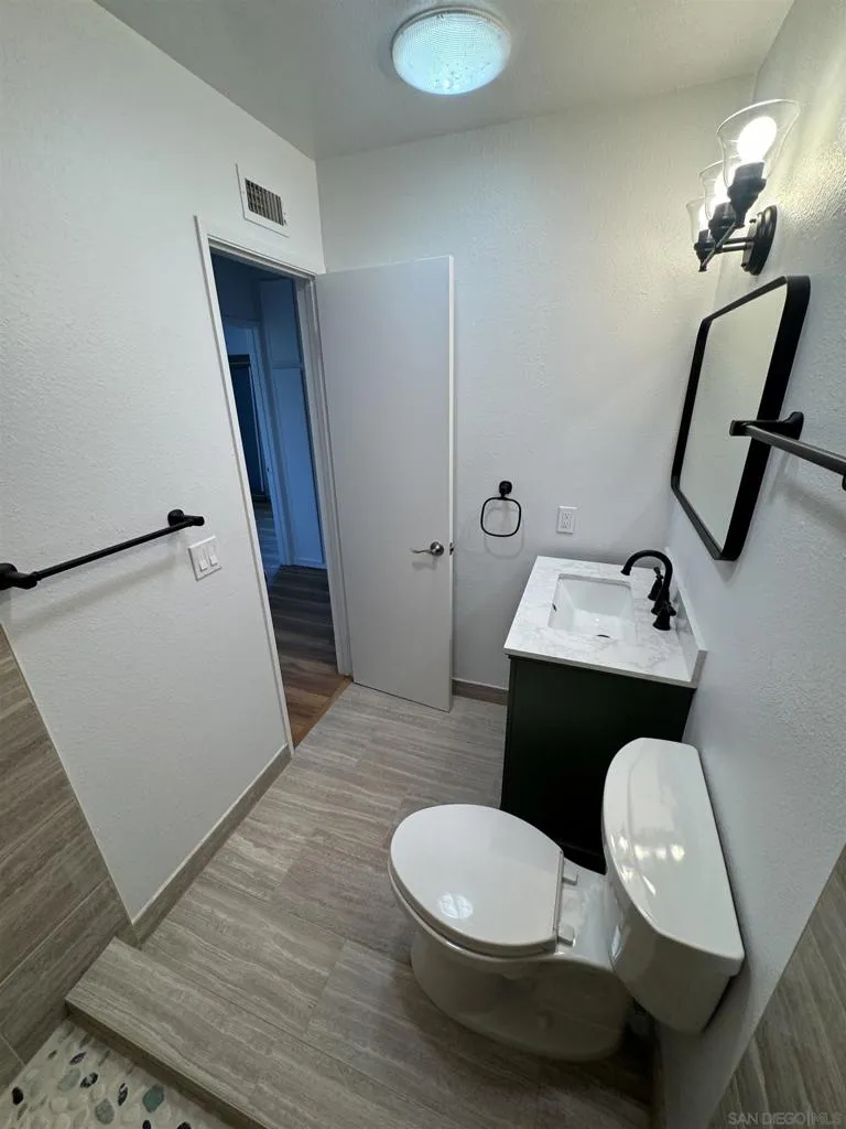 3527 Acworth Ave San Diego, CA 92111