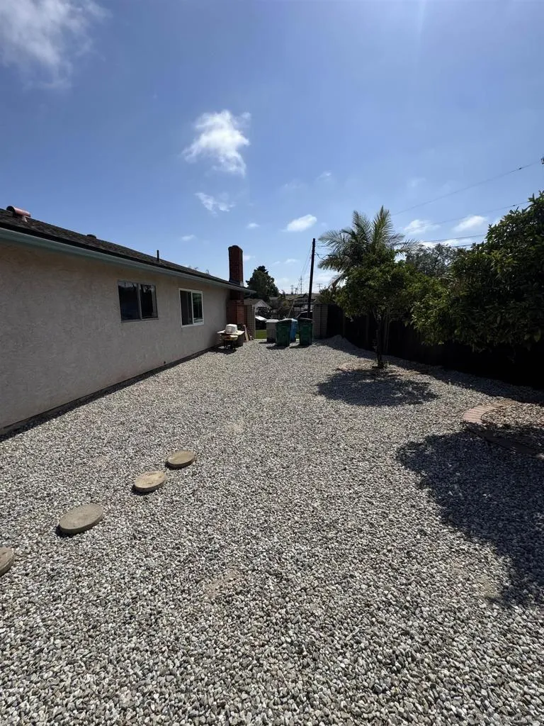 3527 Acworth Ave San Diego, CA 92111