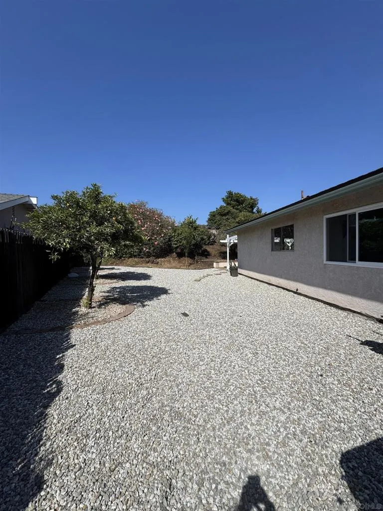 3527 Acworth Ave San Diego, CA 92111