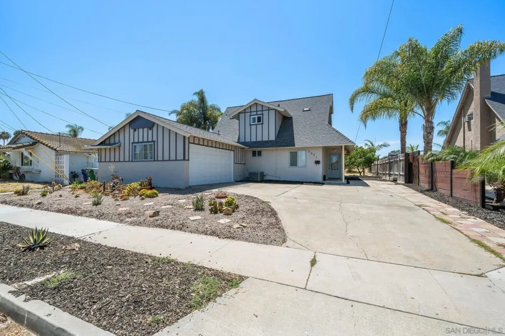 7021 Madrone Ave San Diego, CA 92114