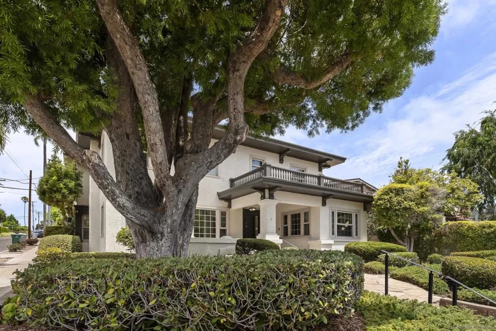 1896 Lyndon San Diego, CA 92103