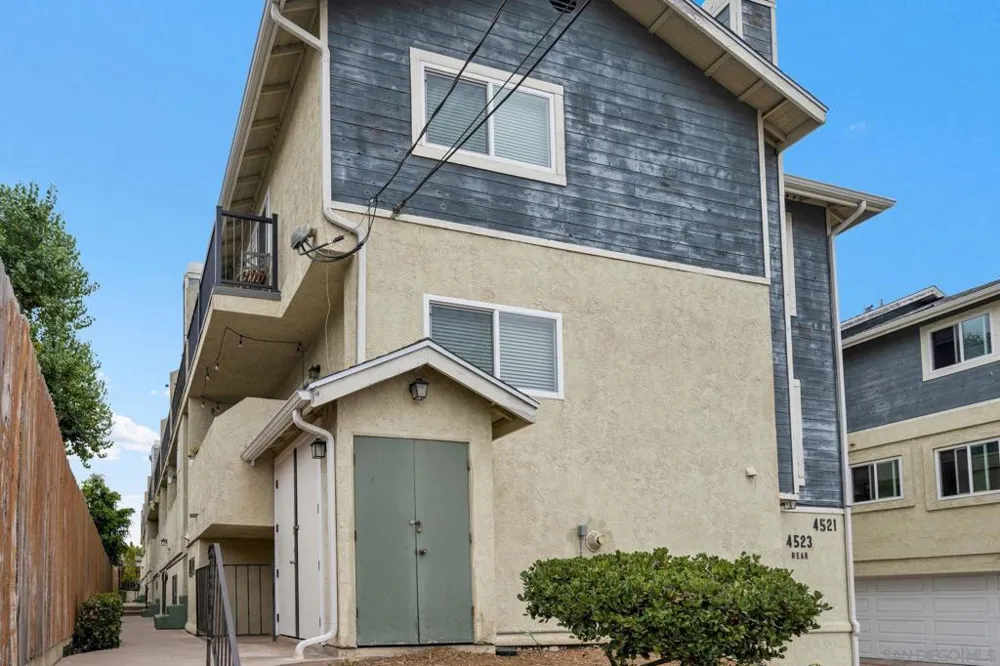 4523 College Way #H San Diego, CA 92115