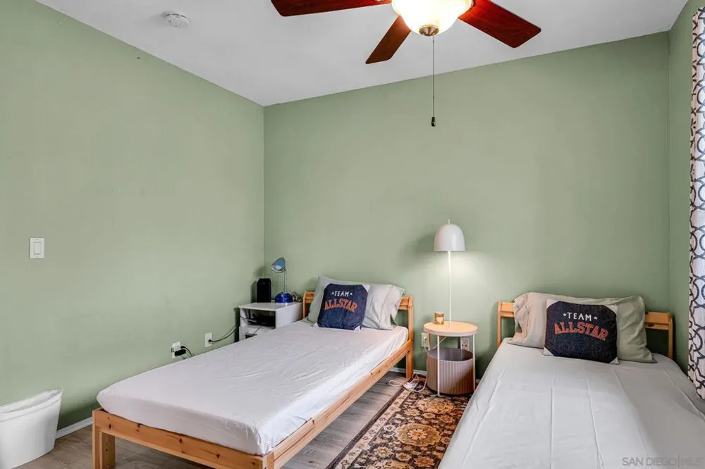 4523 College Way #H San Diego, CA 92115