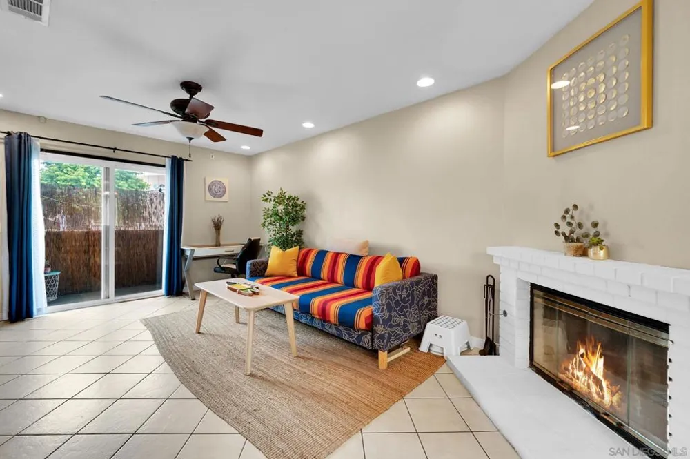4523 College Way #H San Diego, CA 92115