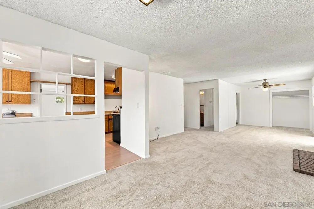 12509 Taunt Rd. Poway, CA 92064