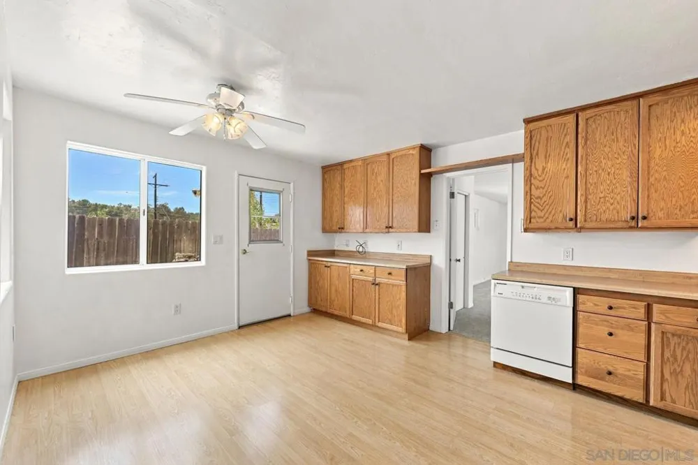 12509 Taunt Rd. Poway, CA 92064