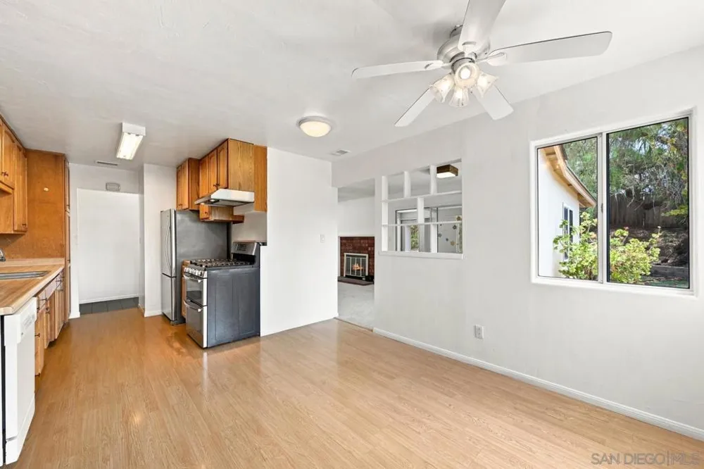 12509 Taunt Rd. Poway, CA 92064