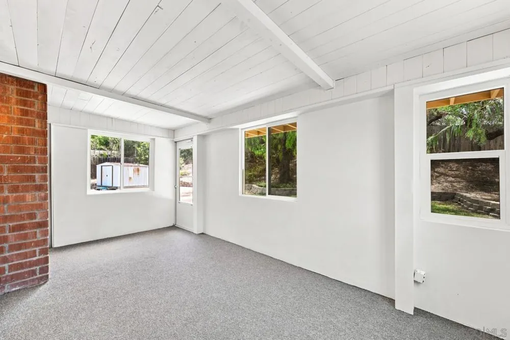 12509 Taunt Rd. Poway, CA 92064
