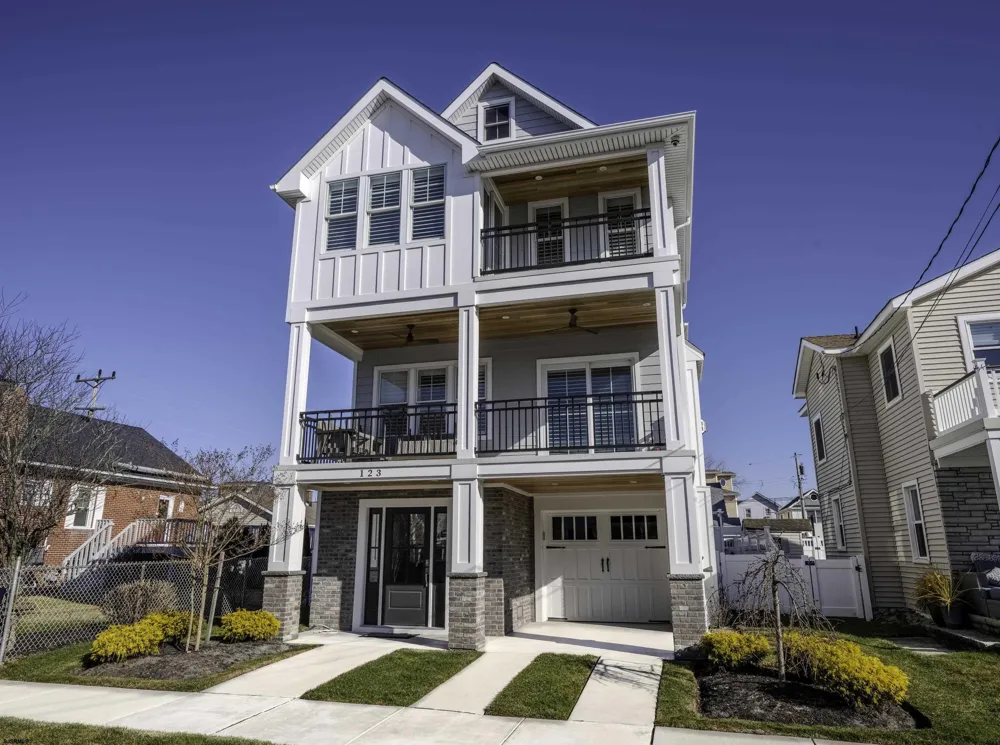 123 N 35th Ave Longport, NJ 08403