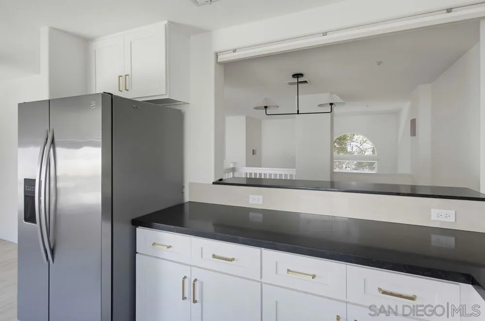 10330 Wateridge Circle #293 San Diego, CA 92121