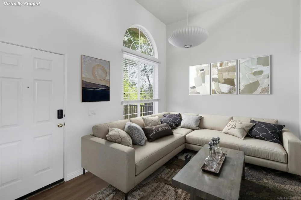 10330 Wateridge Circle #293 San Diego, CA 92121